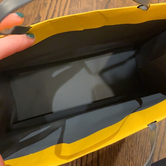 Fendi shopping bag - Picture 10 of 13